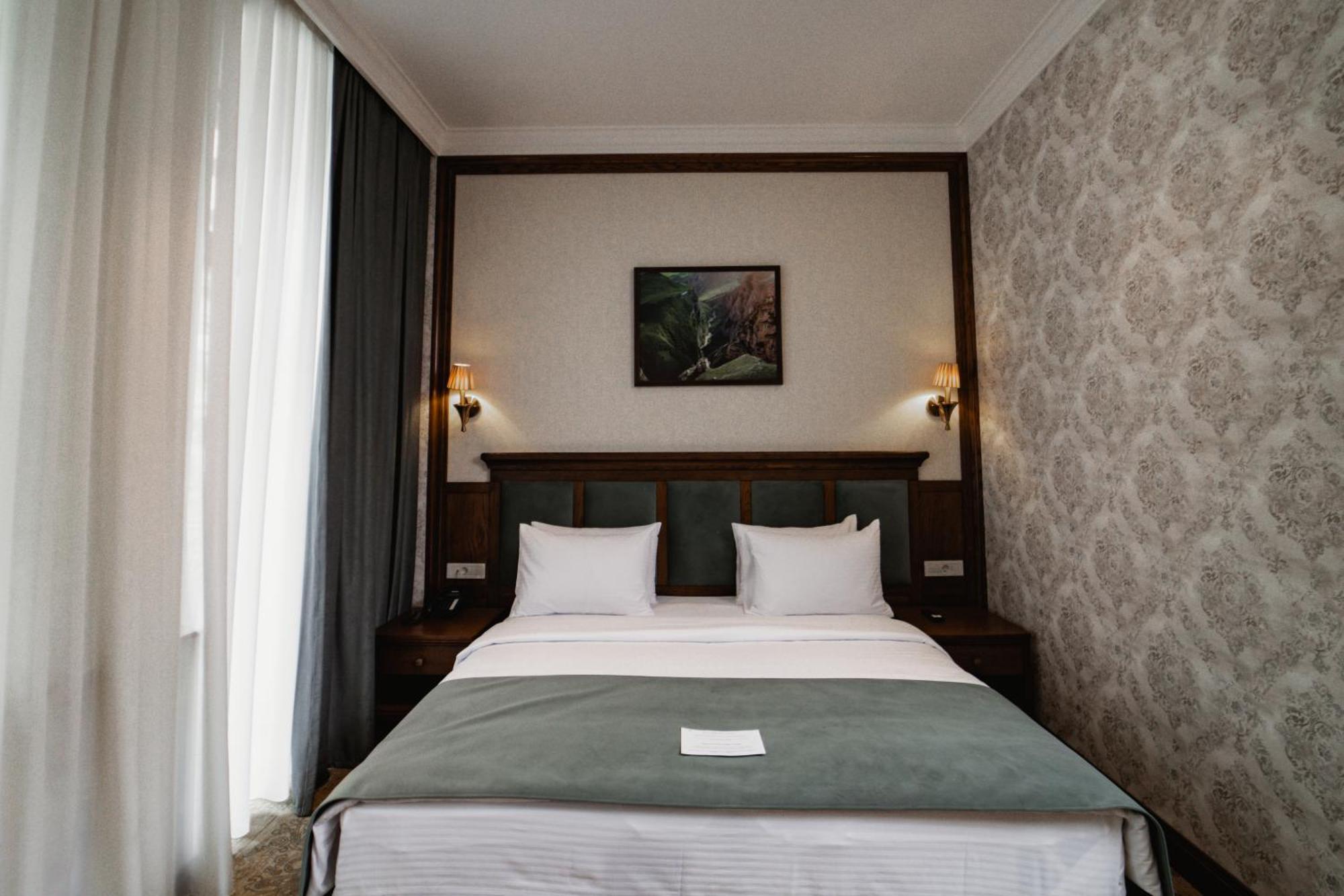Midway Baku Hotel Dış mekan fotoğraf