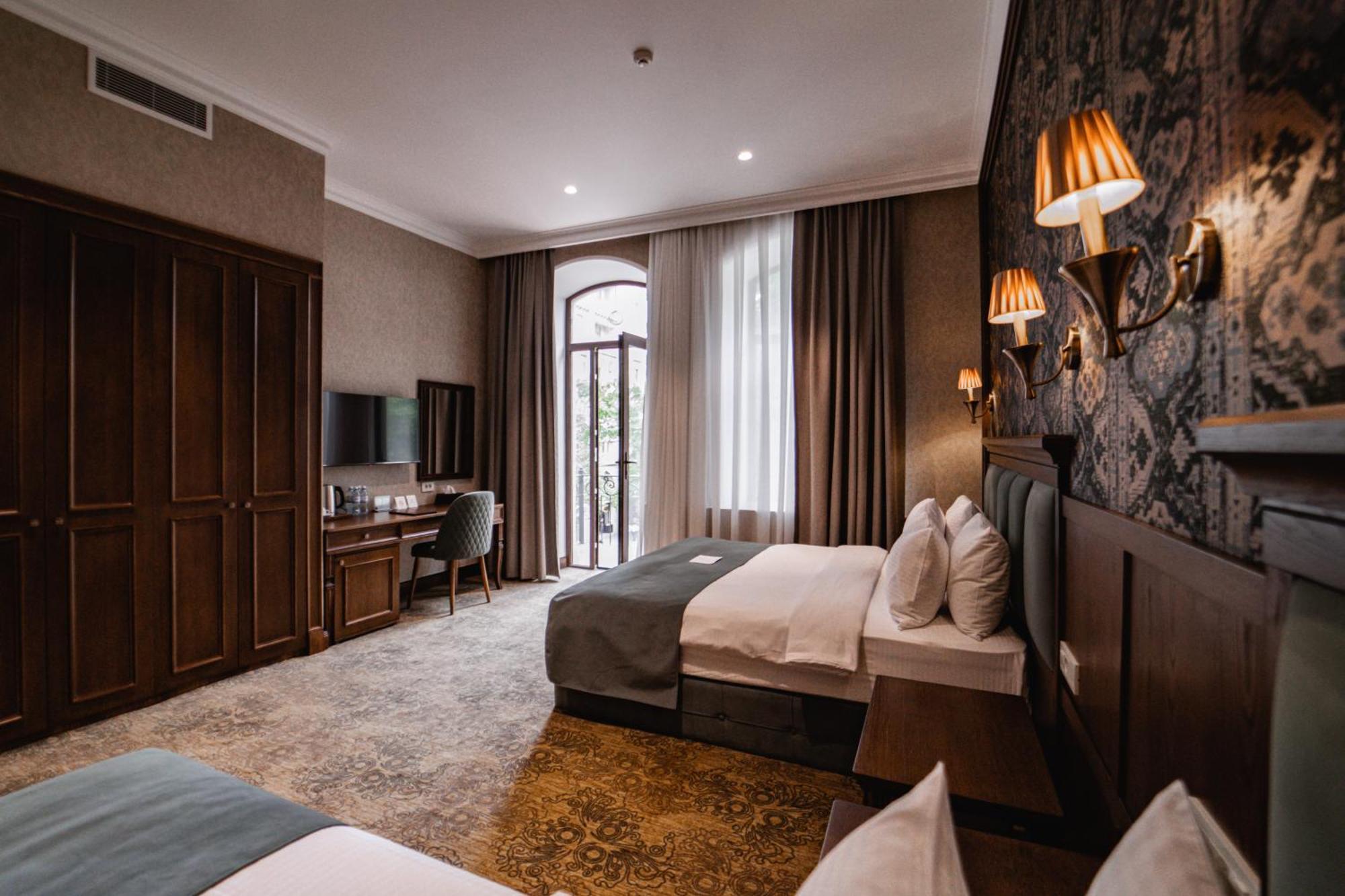 Midway Baku Hotel Dış mekan fotoğraf
