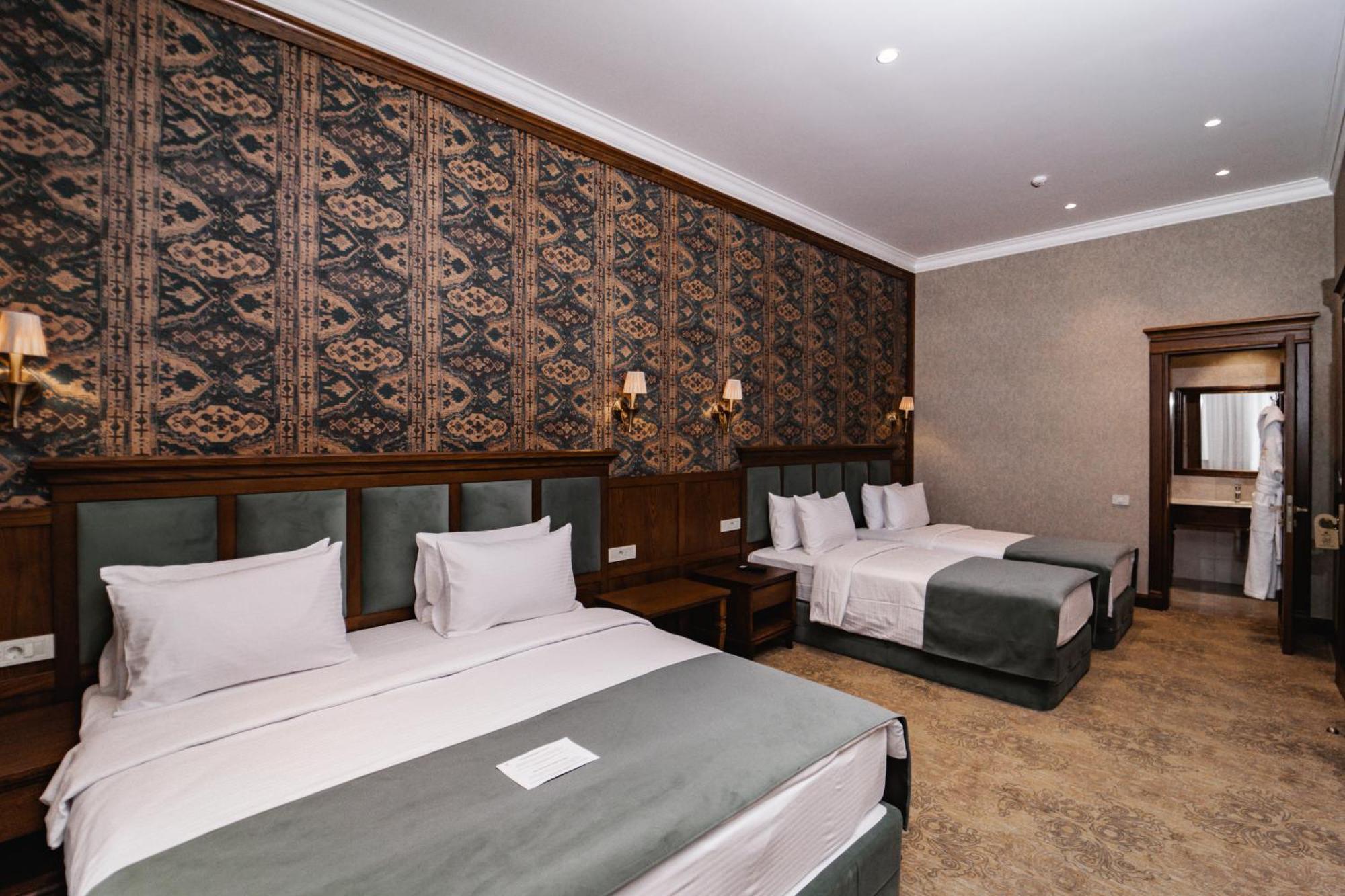 Midway Baku Hotel Dış mekan fotoğraf