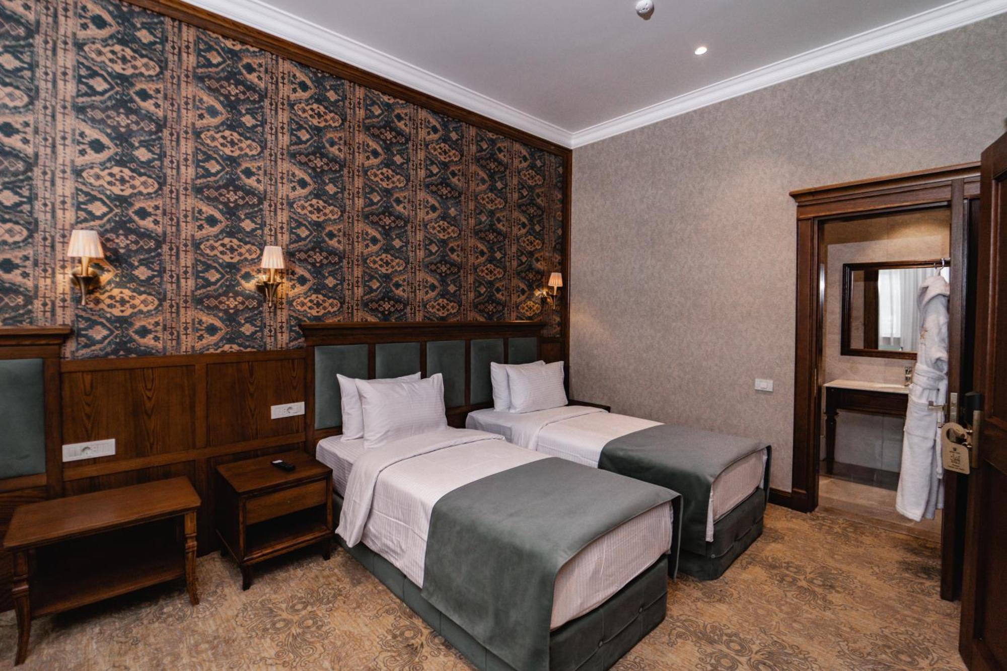 Midway Baku Hotel Dış mekan fotoğraf